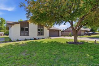 21908 W 11th Street, Sand Springs, OK 74063