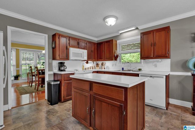 8854 LAKERIDGE TERRACE, Pinson, AL 35126
