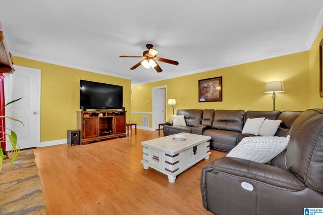 8854 LAKERIDGE TERRACE, Pinson, AL 35126