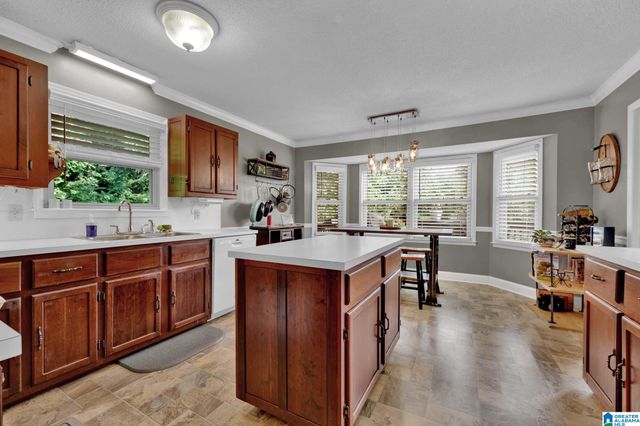 8854 LAKERIDGE TERRACE, Pinson, AL 35126