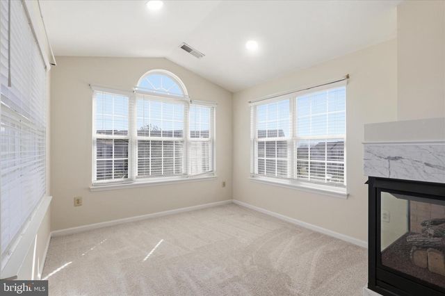 8731 FARNHAM WAY, Bristow, VA 20136