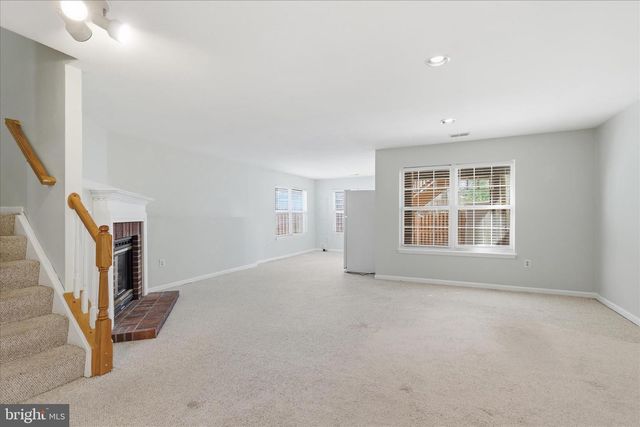 8731 FARNHAM WAY, Bristow, VA 20136