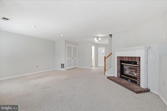 8731 FARNHAM WAY, Bristow, VA 20136