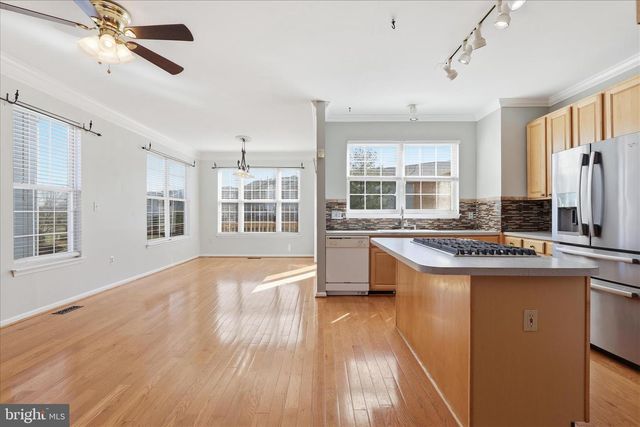 8731 FARNHAM WAY, Bristow, VA 20136