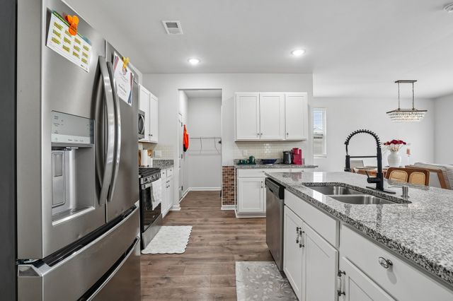 5330 Owens Ln, White House, TN 37188