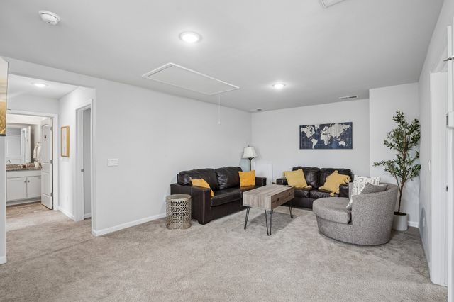 5330 Owens Ln, White House, TN 37188
