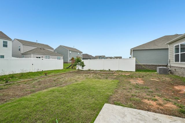 5330 Owens Ln, White House, TN 37188