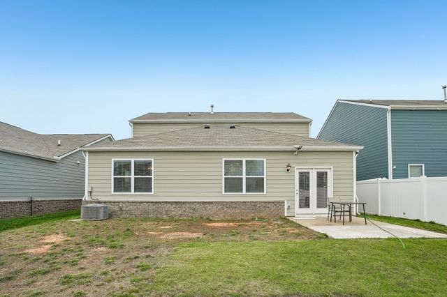 5330 Owens Ln, White House, TN 37188