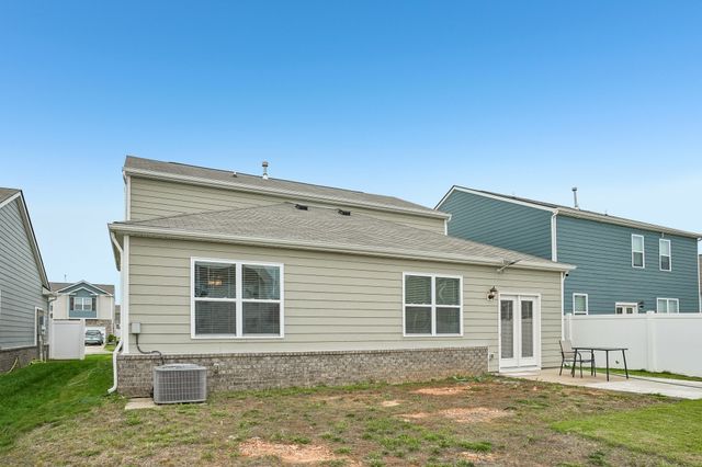 5330 Owens Ln, White House, TN 37188