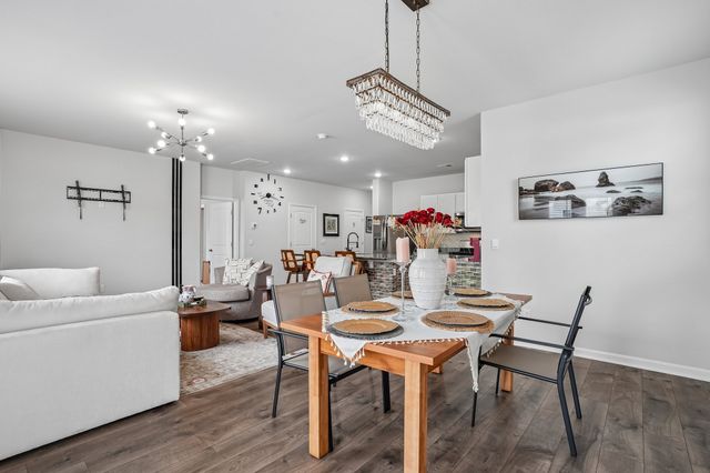 5330 Owens Ln, White House, TN 37188