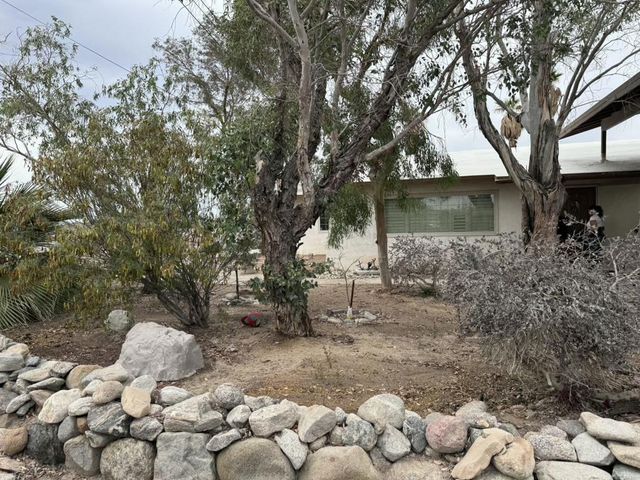 944 Flamingo Avenue, Thermal, CA 92274