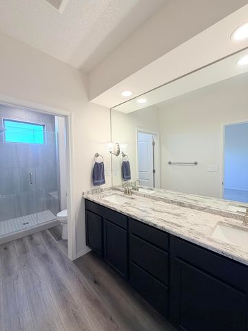 1592 Valle De Colores Street NW, Los Lunas, NM 87031