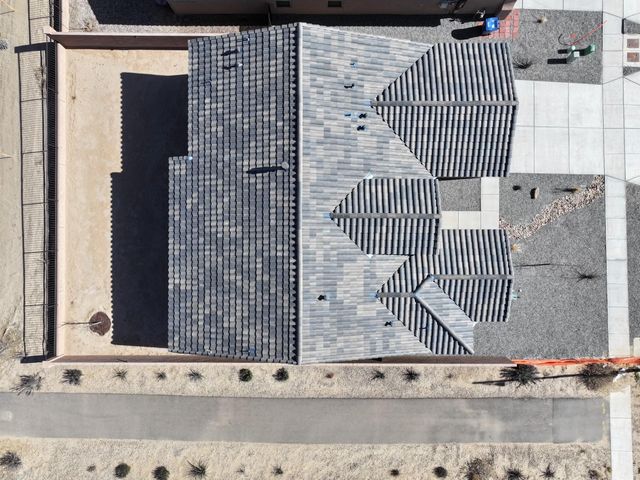 1592 Valle De Colores Street NW, Los Lunas, NM 87031