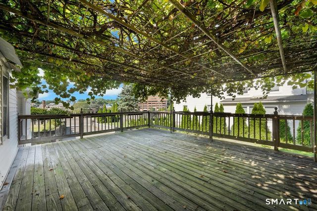 2743 Boston Post Road, Darien, CT 06820
