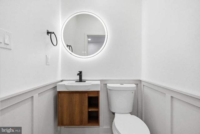 5430 ADDISON ST, Philadelphia, PA 19143