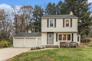 215 W Hamilton Lane, Battle Creek City, MI 49015