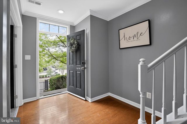 2195 POTOMAC CLUB PKWY, Woodbridge, VA 22191