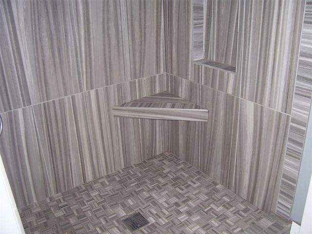 1700 Croell Avenue, Tiffin, IA 52340