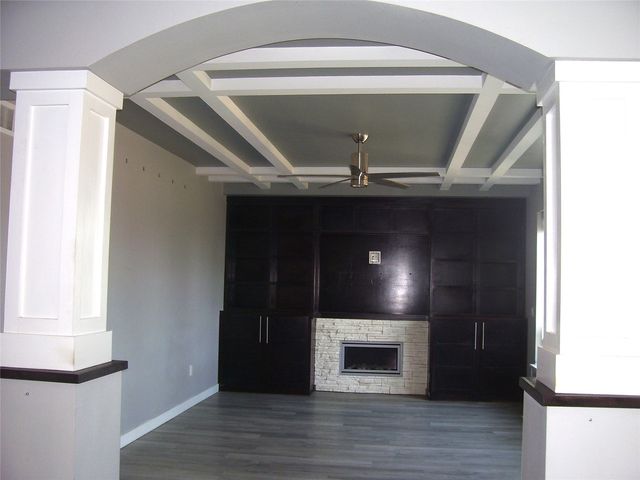 1700 Croell Avenue, Tiffin, IA 52340