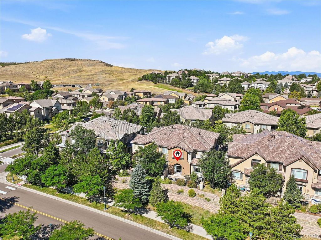 Image 39 of property listing at 10152 Bluffmont Lane, Lone Tree, CO 80124