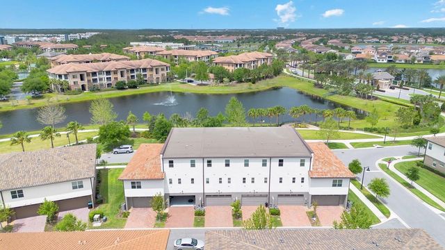 9868 BUCKLOW HILL DRIVE, Orlando, FL 32832
