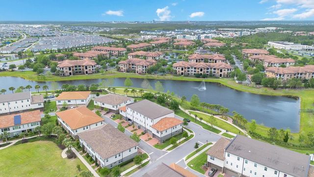 9868 BUCKLOW HILL DRIVE, Orlando, FL 32832