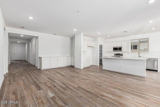 18348 W VILLA HERMOSA Lane, Surprise, AZ 85387