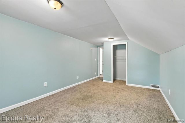 2413 Walnut Street, Port Huron, MI 48060