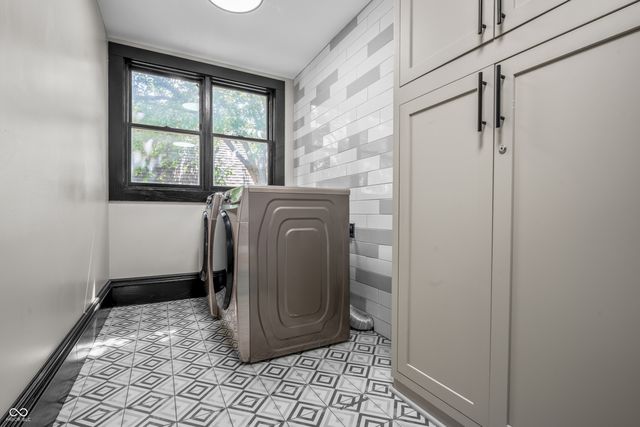 543 Fletcher Avenue, Indianapolis, IN 46203