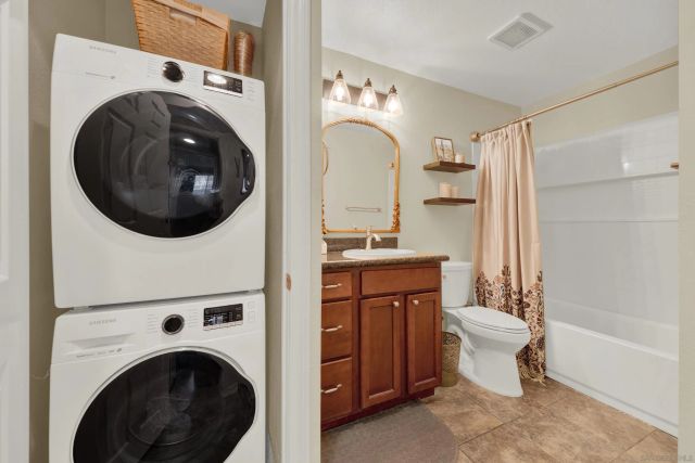 15347 Maturin 108, San Diego, CA 92127