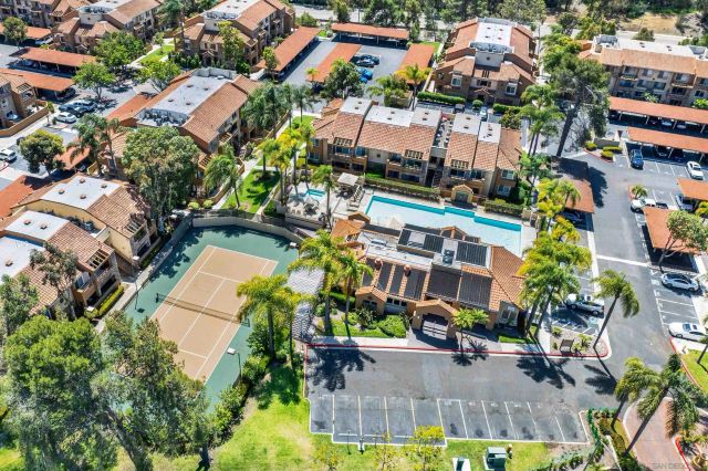 15347 Maturin 108, San Diego, CA 92127