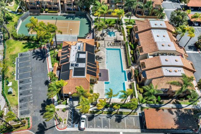 15347 Maturin 108, San Diego, CA 92127