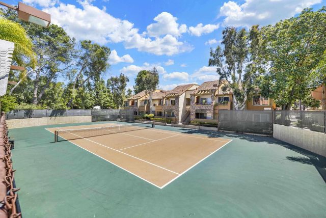 15347 Maturin 108, San Diego, CA 92127