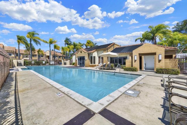 15347 Maturin 108, San Diego, CA 92127