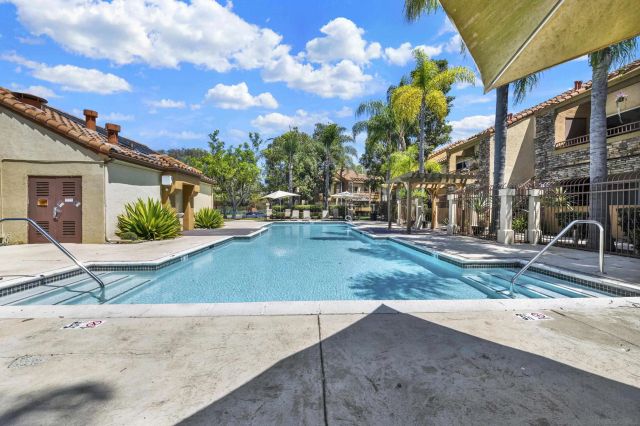 15347 Maturin 108, San Diego, CA 92127