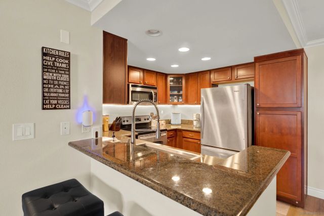 15347 Maturin 108, San Diego, CA 92127