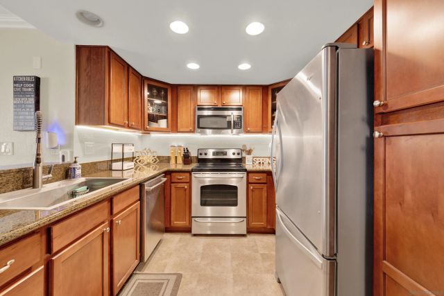 15347 Maturin 108, San Diego, CA 92127