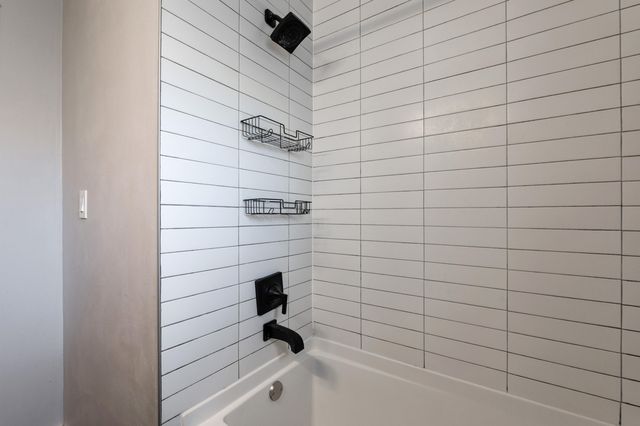3413 Florida Street NE, Albuquerque, NM 87110