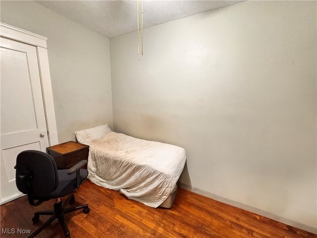 8621 Denison Avenue, Cleveland, OH 44102