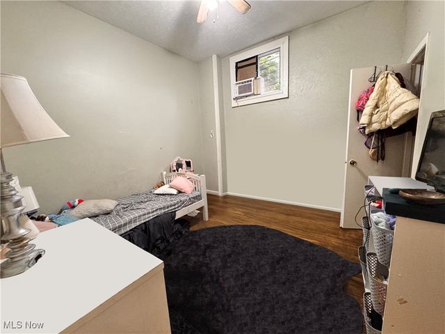 8621 Denison Avenue, Cleveland, OH 44102