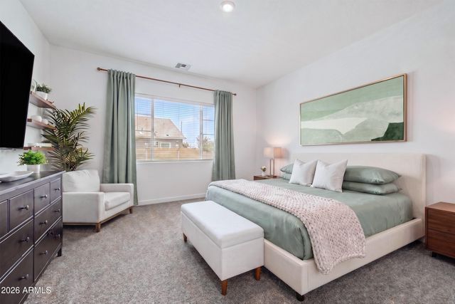 256 E GEMINI Place, Chandler, AZ 85249
