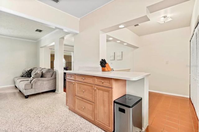 1011 68TH AVENUE W, Bradenton, FL 34207