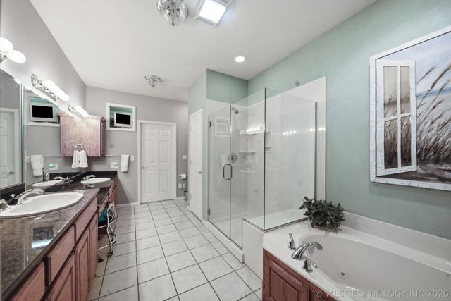 13215 S 118th East Avenue, Broken Arrow, OK 74011