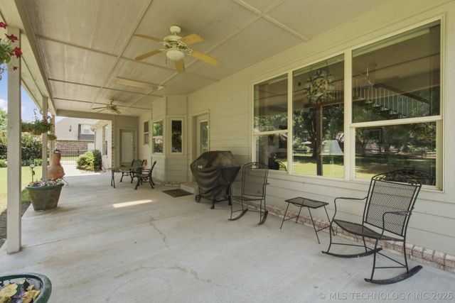 13215 S 118th East Avenue, Broken Arrow, OK 74011
