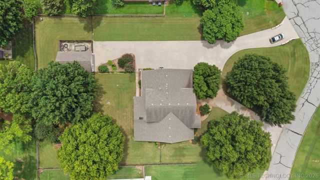 13215 S 118th East Avenue, Broken Arrow, OK 74011