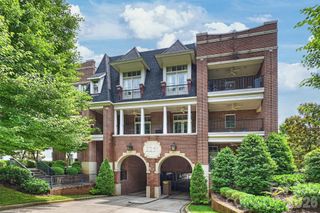 2251 Selwyn Avenue, Charlotte, NC 28207