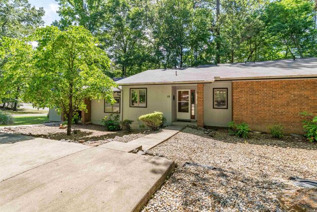 10 Cortez Way, Hot Springs Village, AR 71909