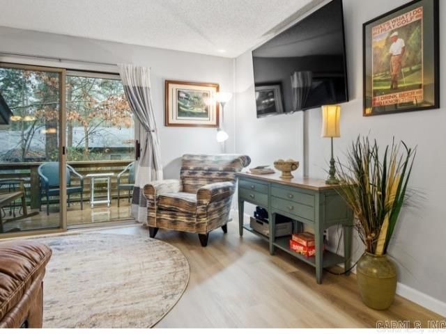 10 Cortez Way, Hot Springs Village, AR 71909