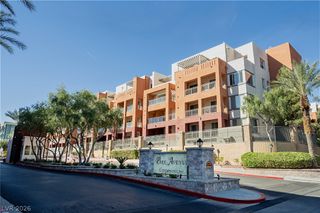 43 East Agate Avenue 404, Las Vegas, NV 89123