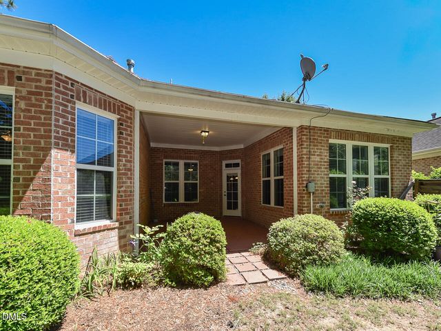 242 Hales Wood Road, Chapel Hill, NC 27517